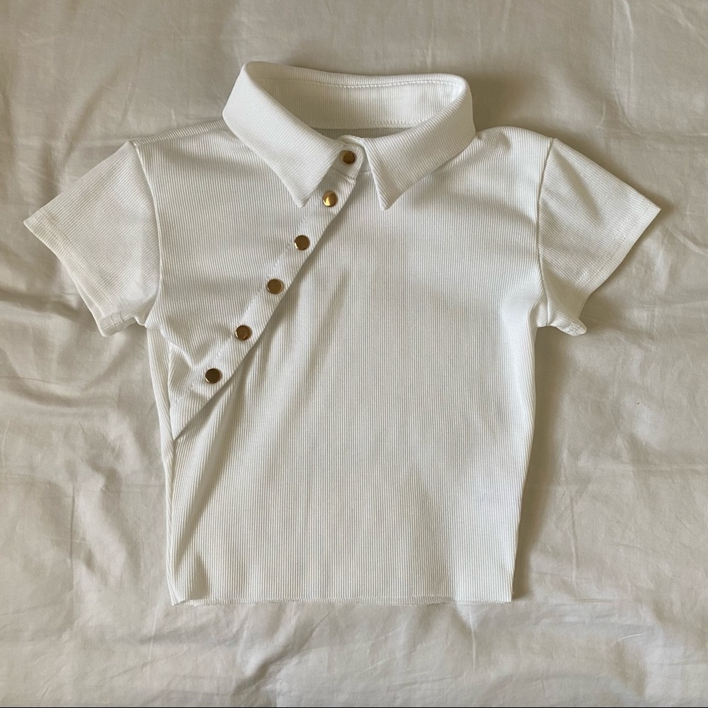 White collar ribbed crop top